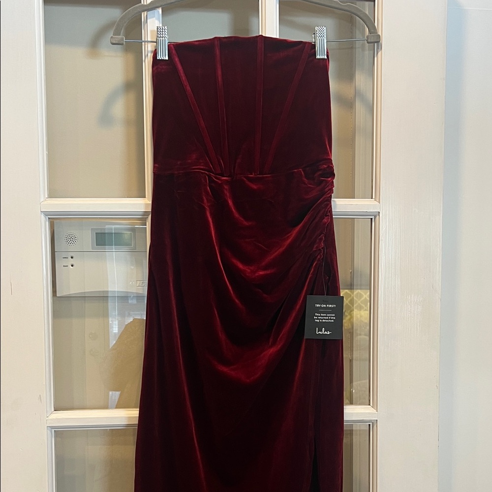 Lulu's Burgundy Velvet Strapless Gown